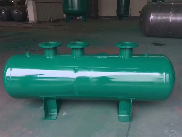 略阳略阳略阳蒸汽分气缸